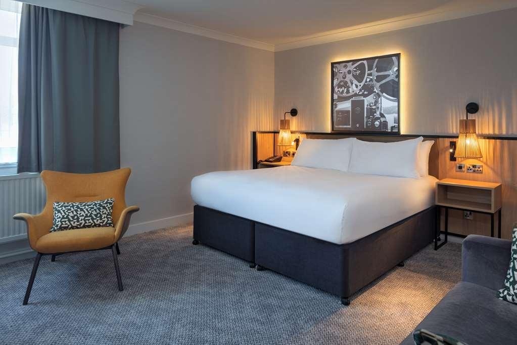 Doubletree By Hilton London Elstree Hotel Borehamwood Szoba fotó