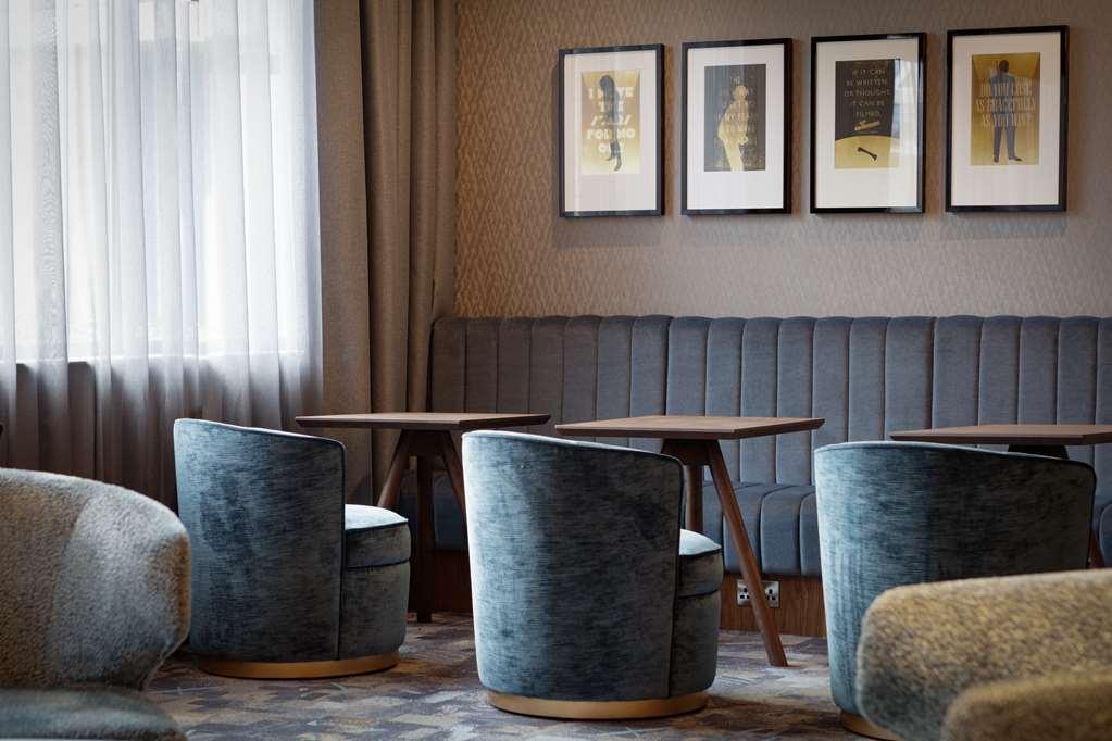 Doubletree By Hilton London Elstree Hotel Borehamwood Beltér fotó