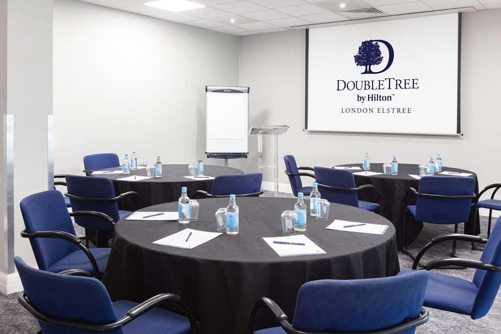 Doubletree By Hilton London Elstree Hotel Borehamwood Létesítmények fotó